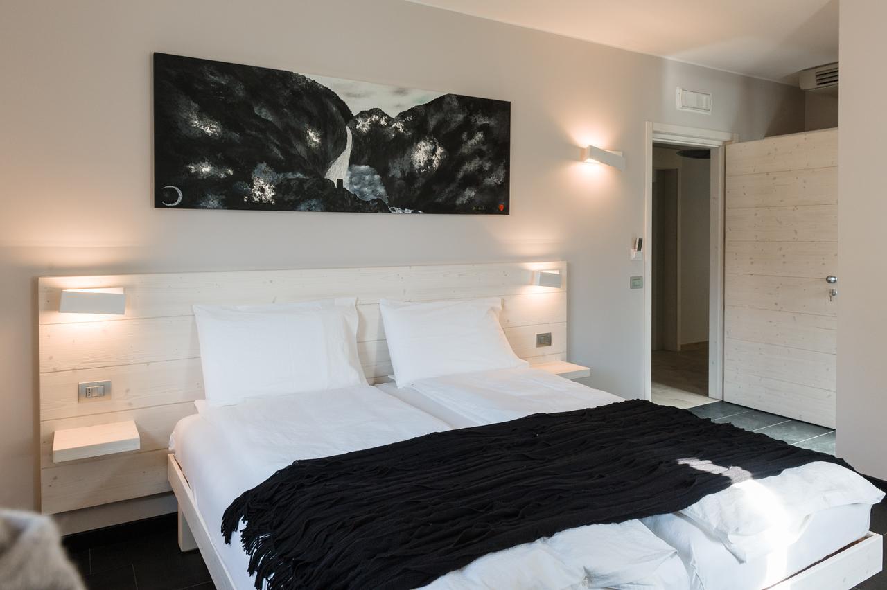 Bianco Hotel Primaluna Bilik gambar