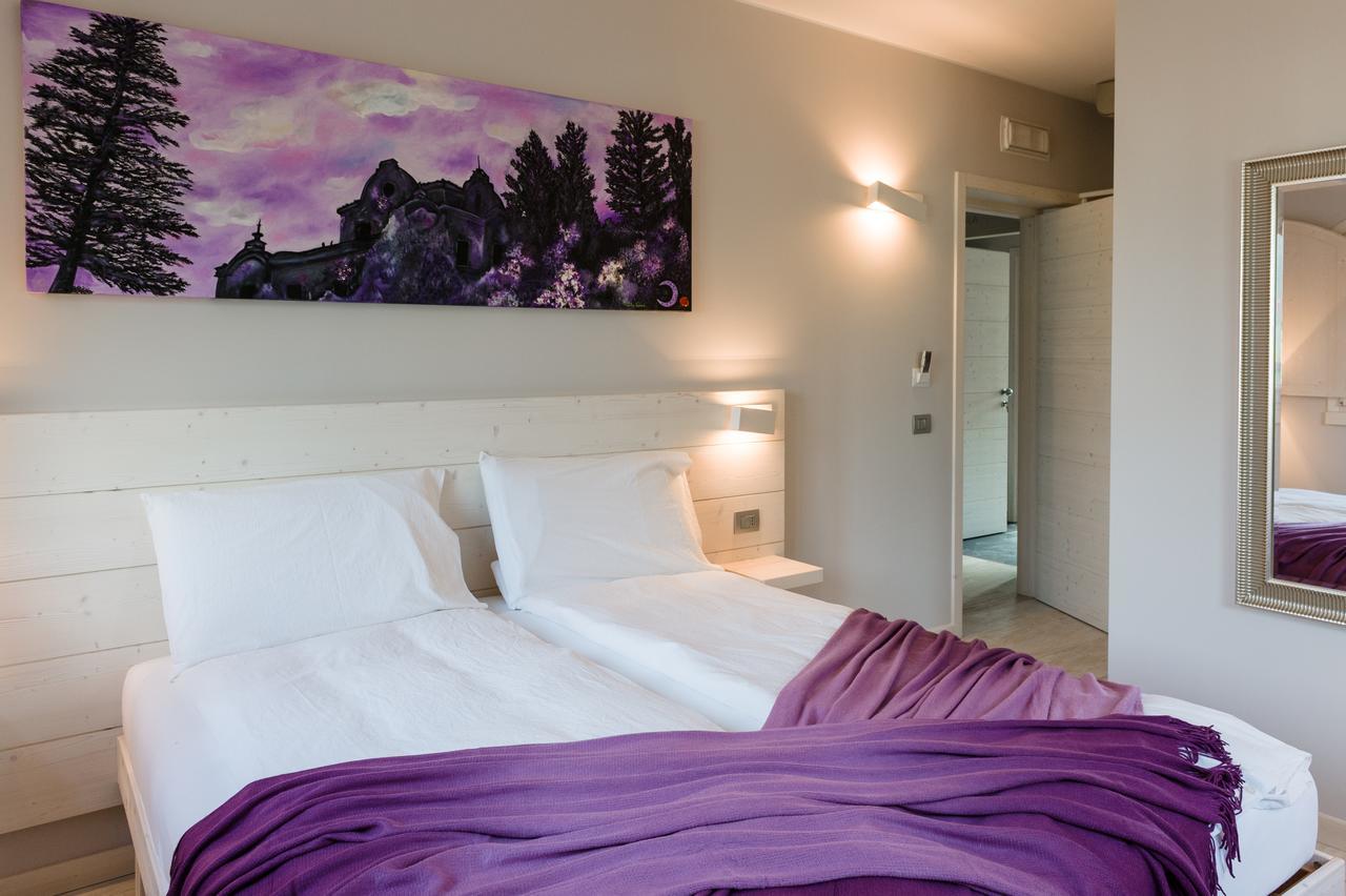 Bianco Hotel Primaluna Bilik gambar